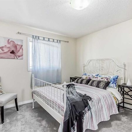 Calgary Mountain Gorgeous Single House Close Airport & Free Parking Apartment Exterior foto
