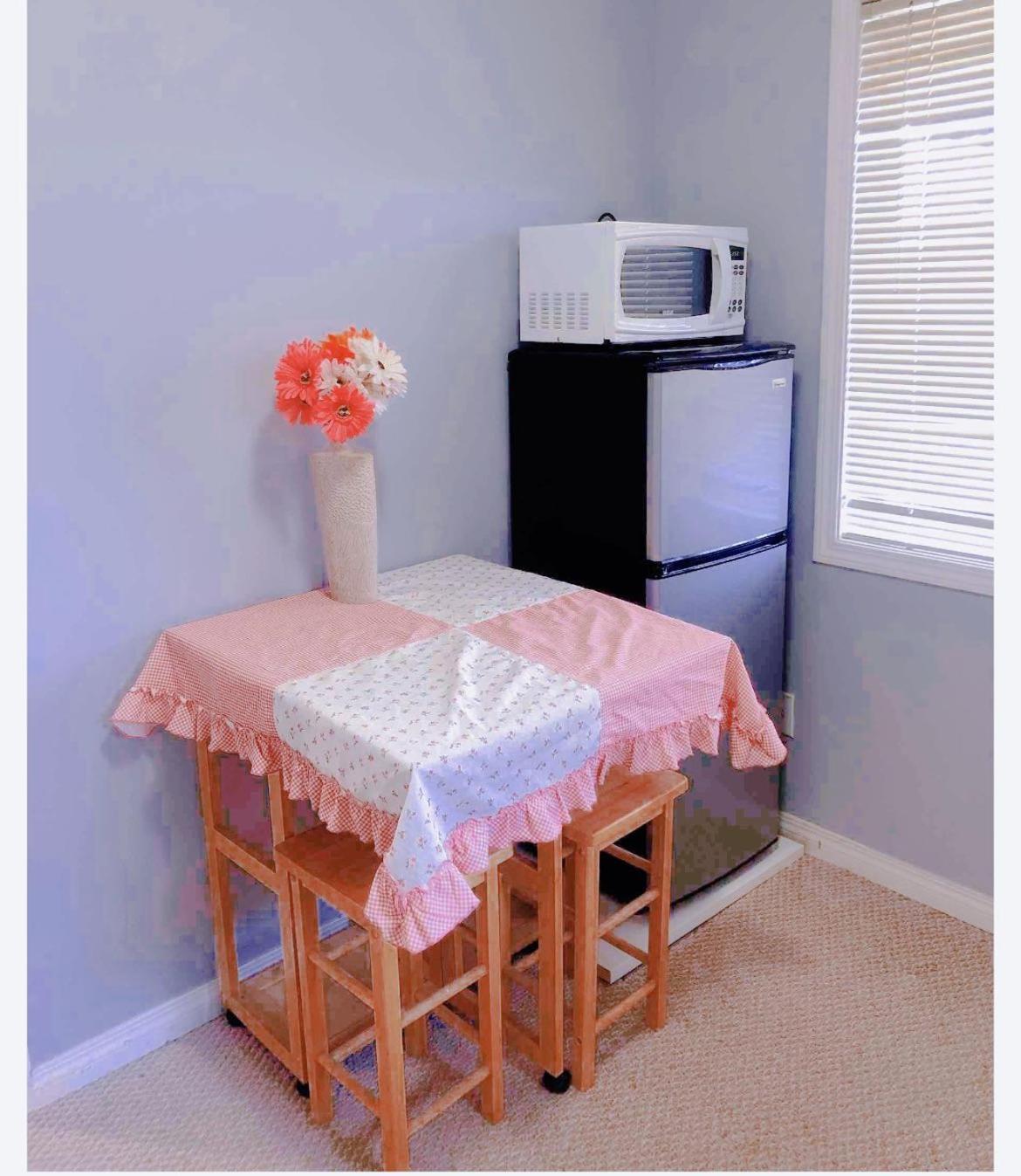 Calgary Mountain Gorgeous Single House Close Airport & Free Parking Apartment Cameră foto